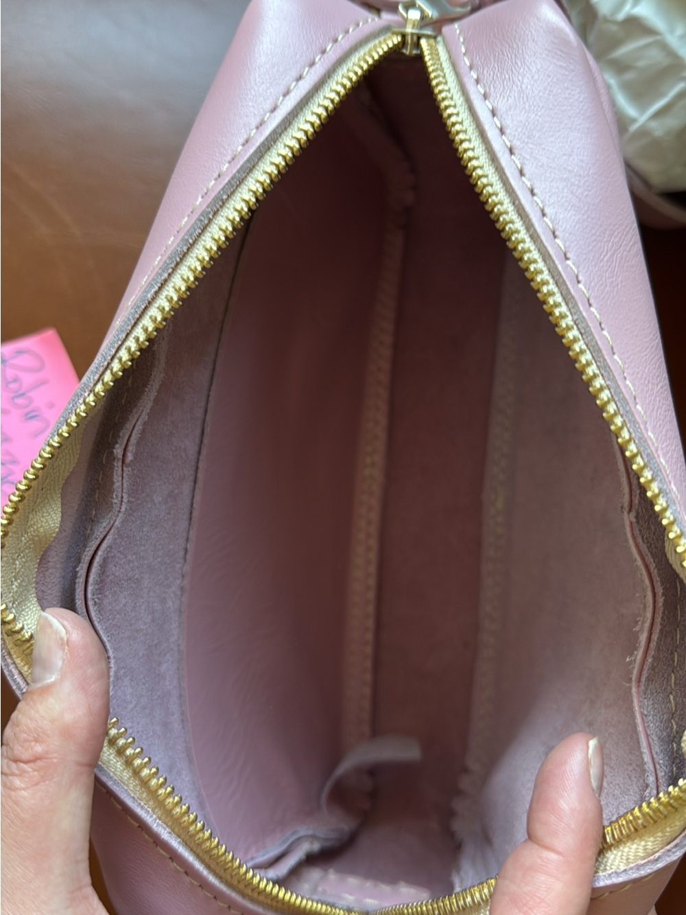 Portland Leather Goods Vintage Pink Large Camera Bag - Picture 4 of 6